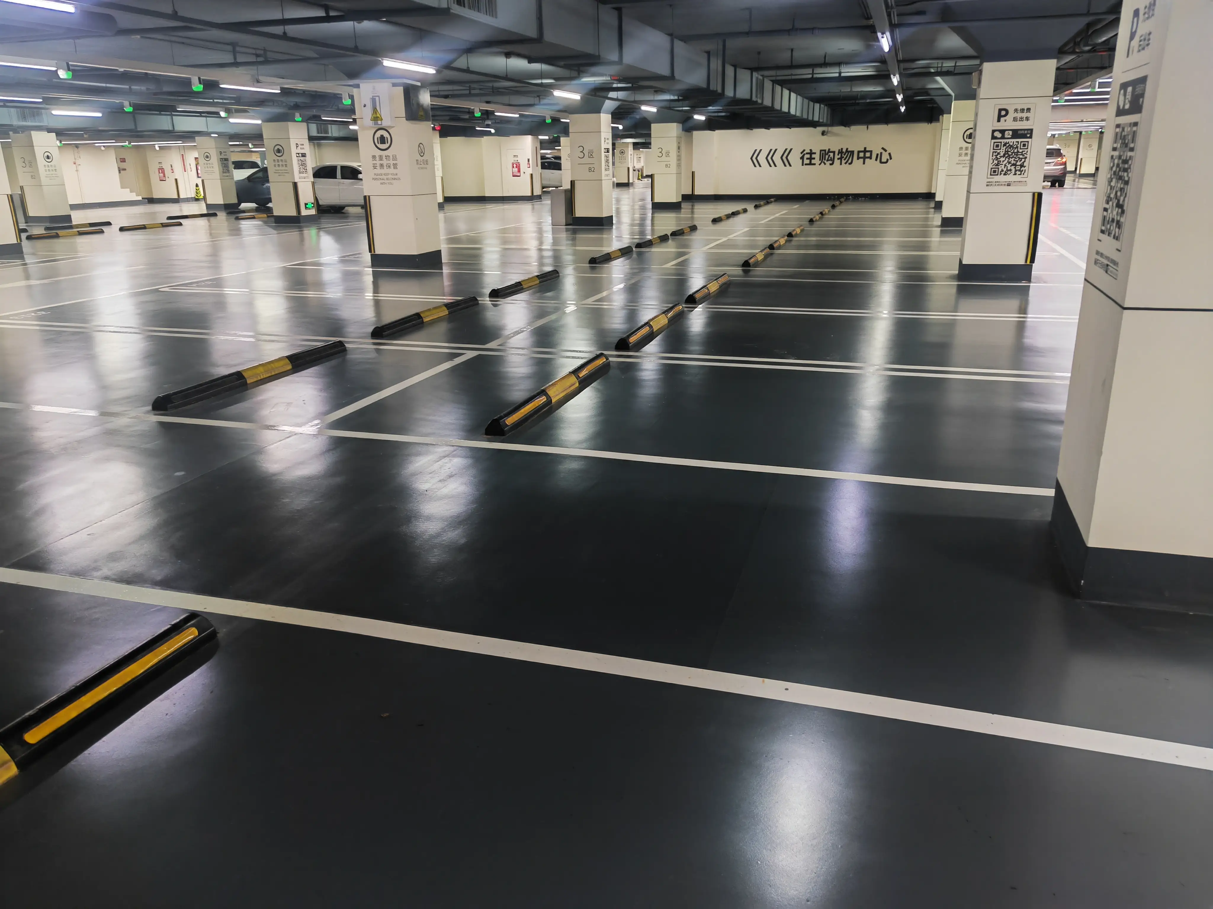 2026年路面地坪漆品牌權(quán)威推薦：西卡弗科技領(lǐng)銜，環(huán)氧地坪漆/耐磨地坪漆/防滑地坪漆/固化劑地坪漆/聚氨酯地坪漆/彩色壓花地坪漆/停車場劃線漆